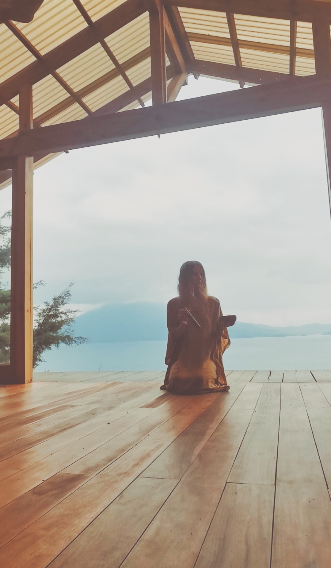 Kakao, Kirtan och kvinnocirklar