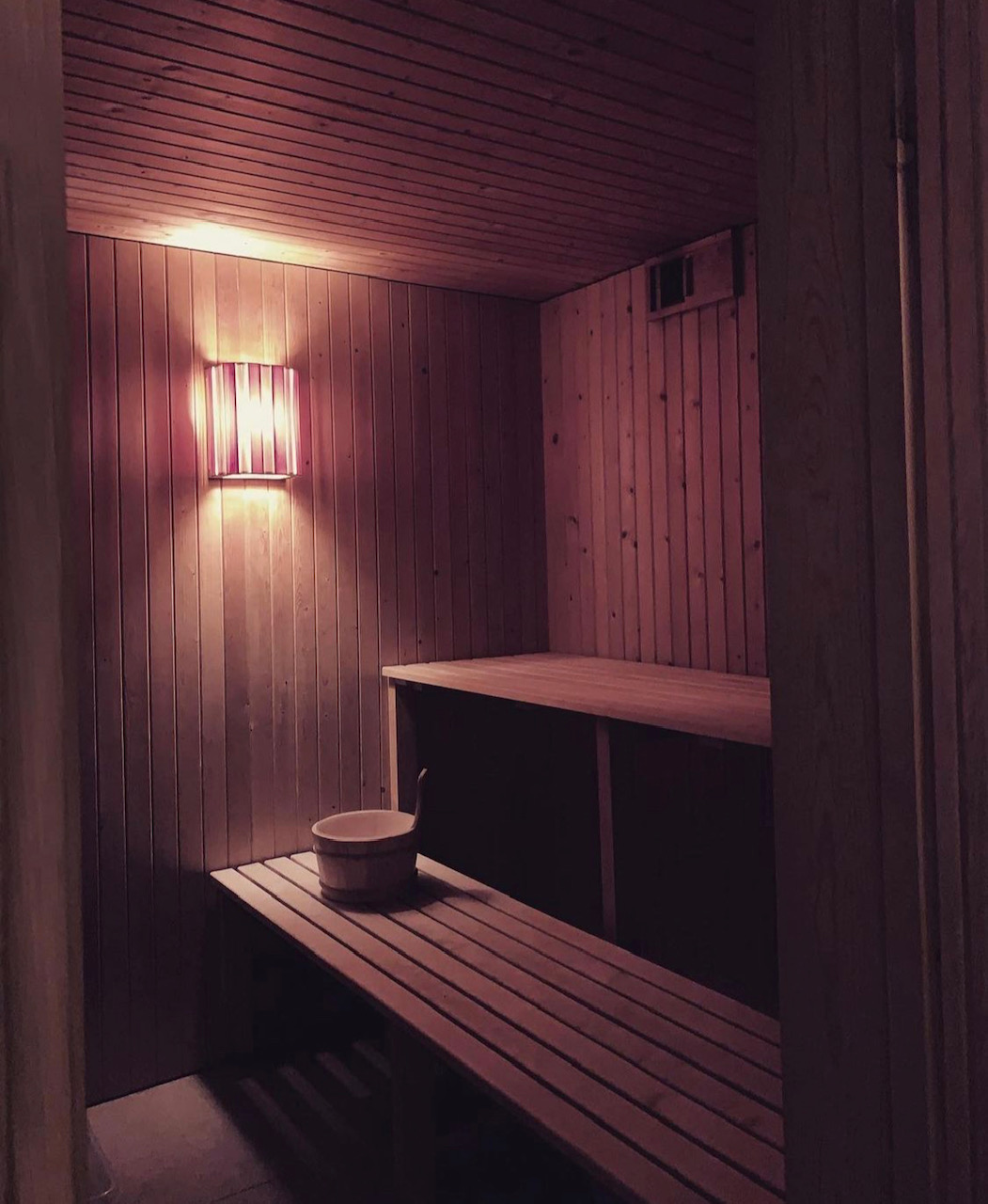 Bathroom fantasies