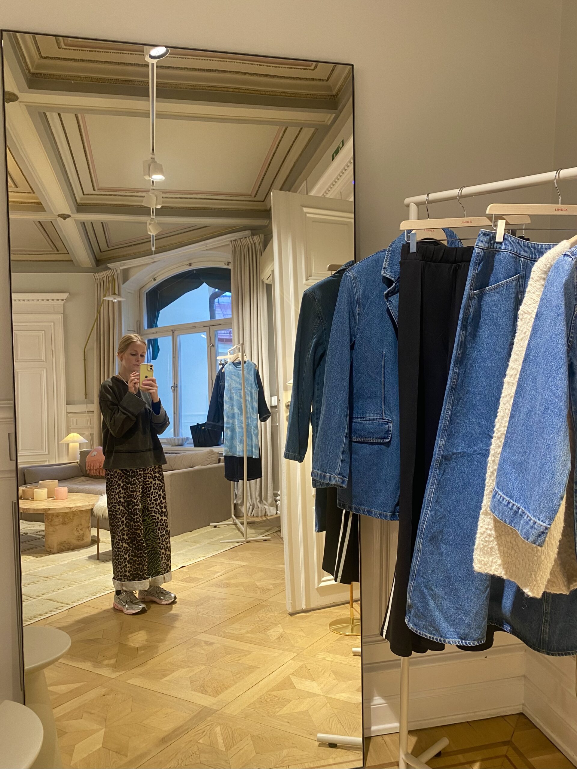 Showroomslunch och glimt av nya tider