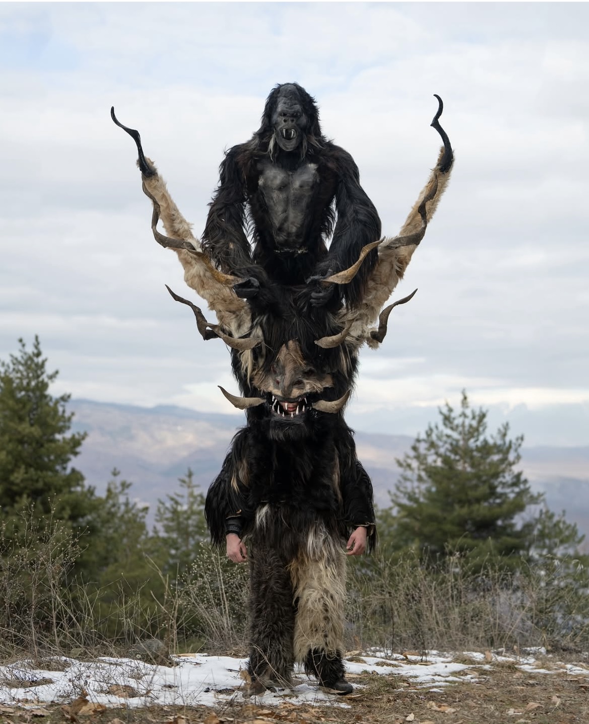 Masked Traditions av Ashley Suszczynski