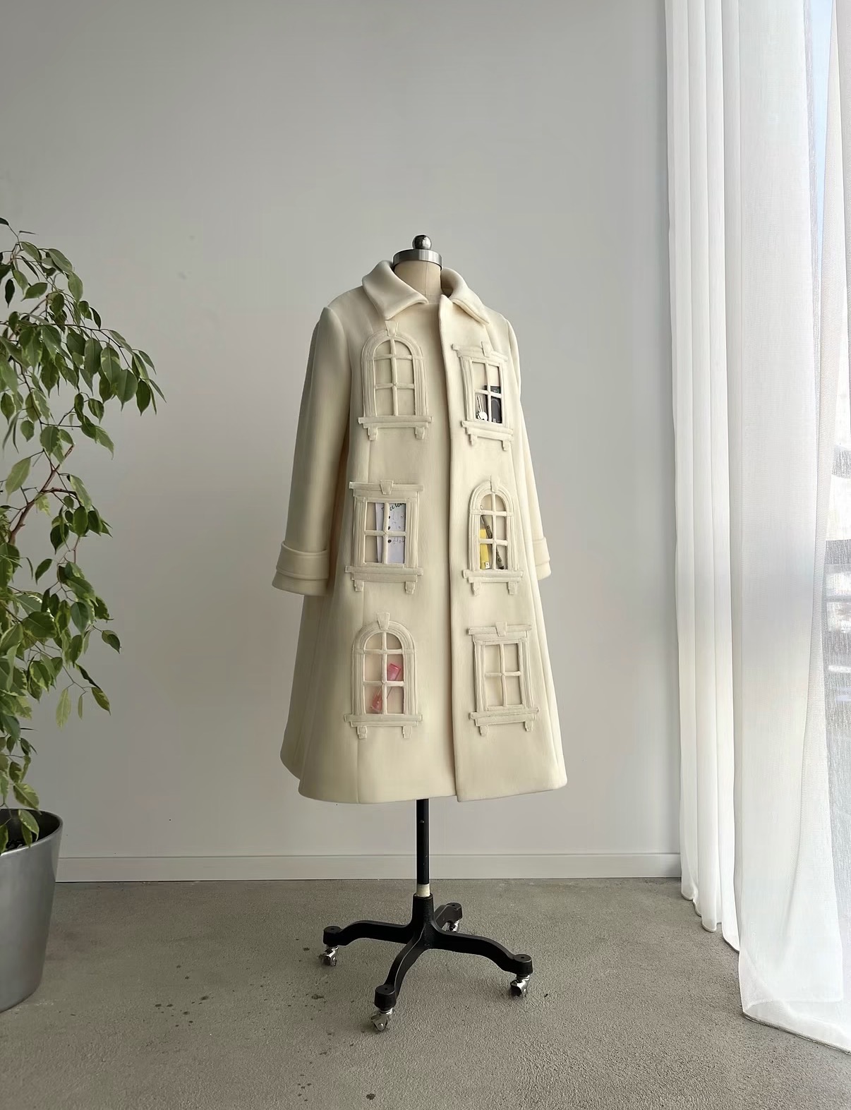 the arch coat